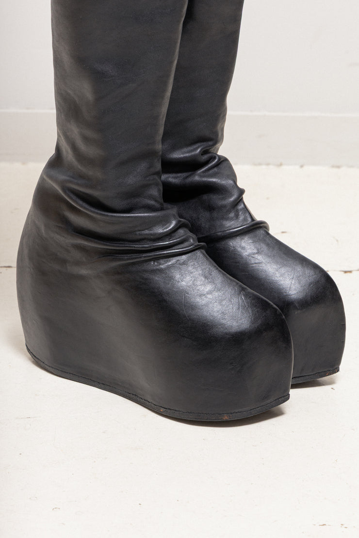 FREDERIK LIEDERLEY - 1/1 FW23 « Intimate Rituals » Thigh high calfskin 15cm platform boots