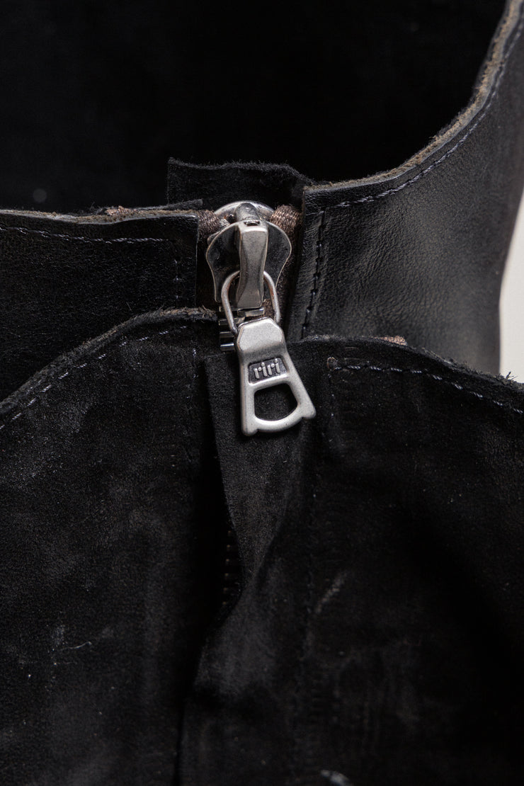 FREDERIK LIEDERLEY - 1/1 FW23 « Intimate Rituals » Thigh high calfskin 15cm platform boots