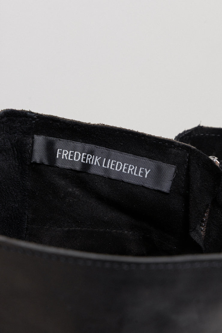FREDERIK LIEDERLEY - 1/1 FW23 « Intimate Rituals » Thigh high calfskin 15cm platform boots