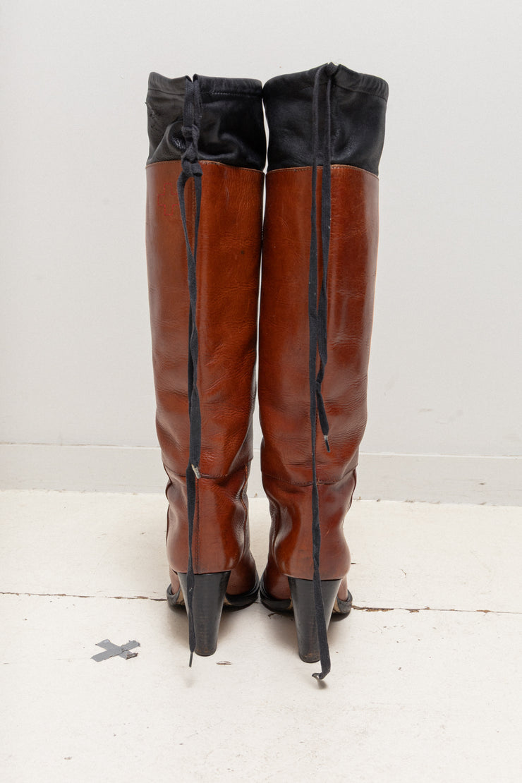 A.F VANDEVORST - High leather boots with back straps