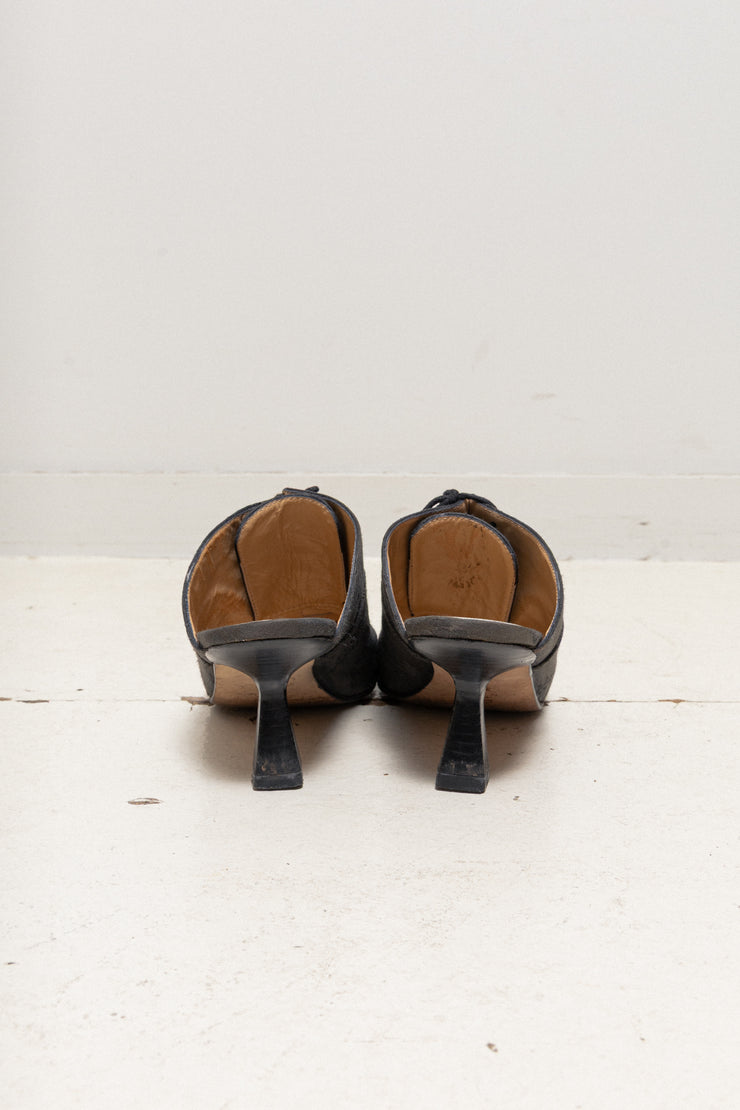 ANN DEMEULEMEESTER - 1994 Pointy mules with satin floral pattern