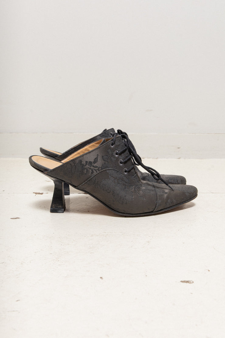 ANN DEMEULEMEESTER - 1994 Pointy mules with satin floral pattern
