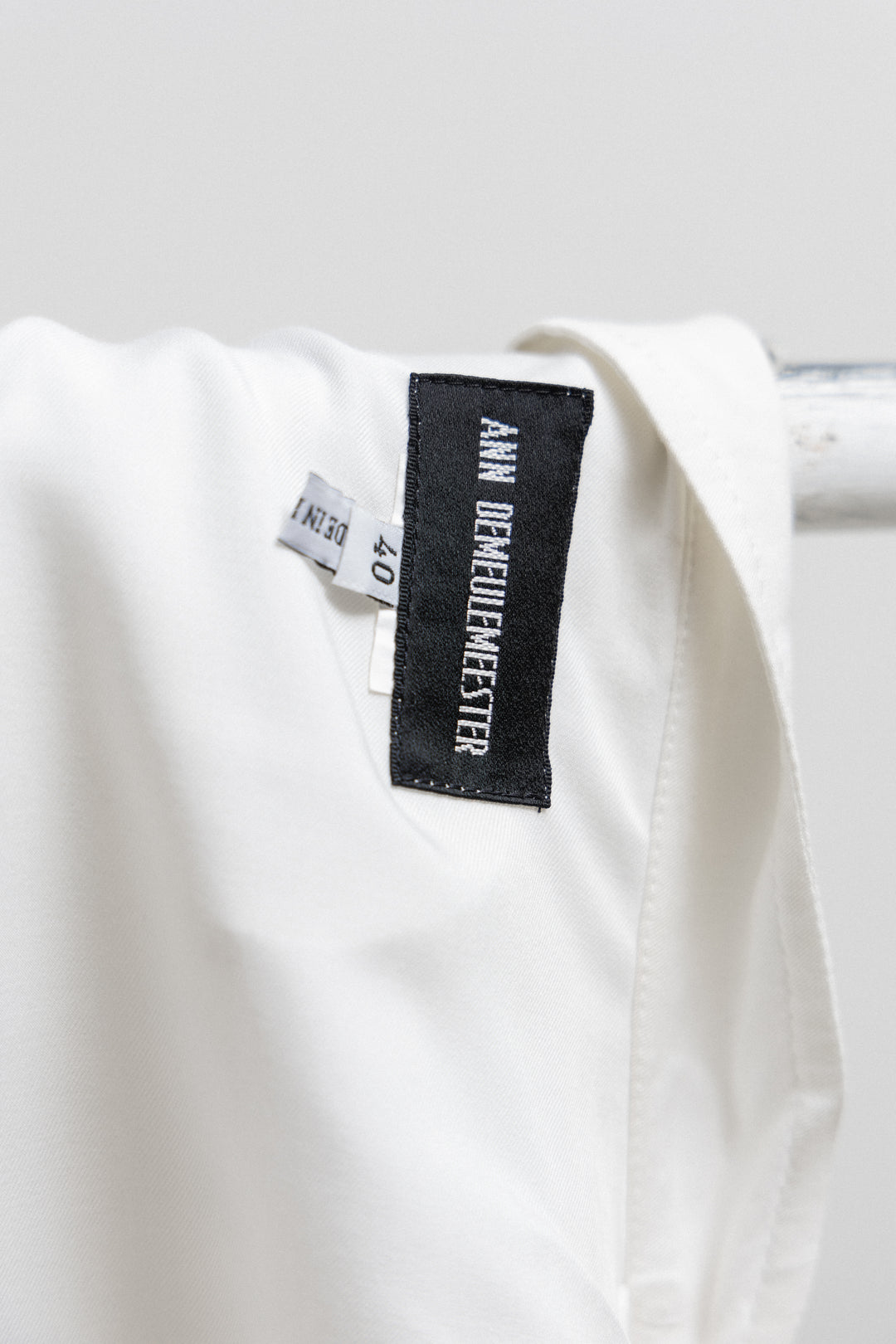 ANN DEMEULEMEESTER - SS02 Silk draped jacket with sleeve slits and