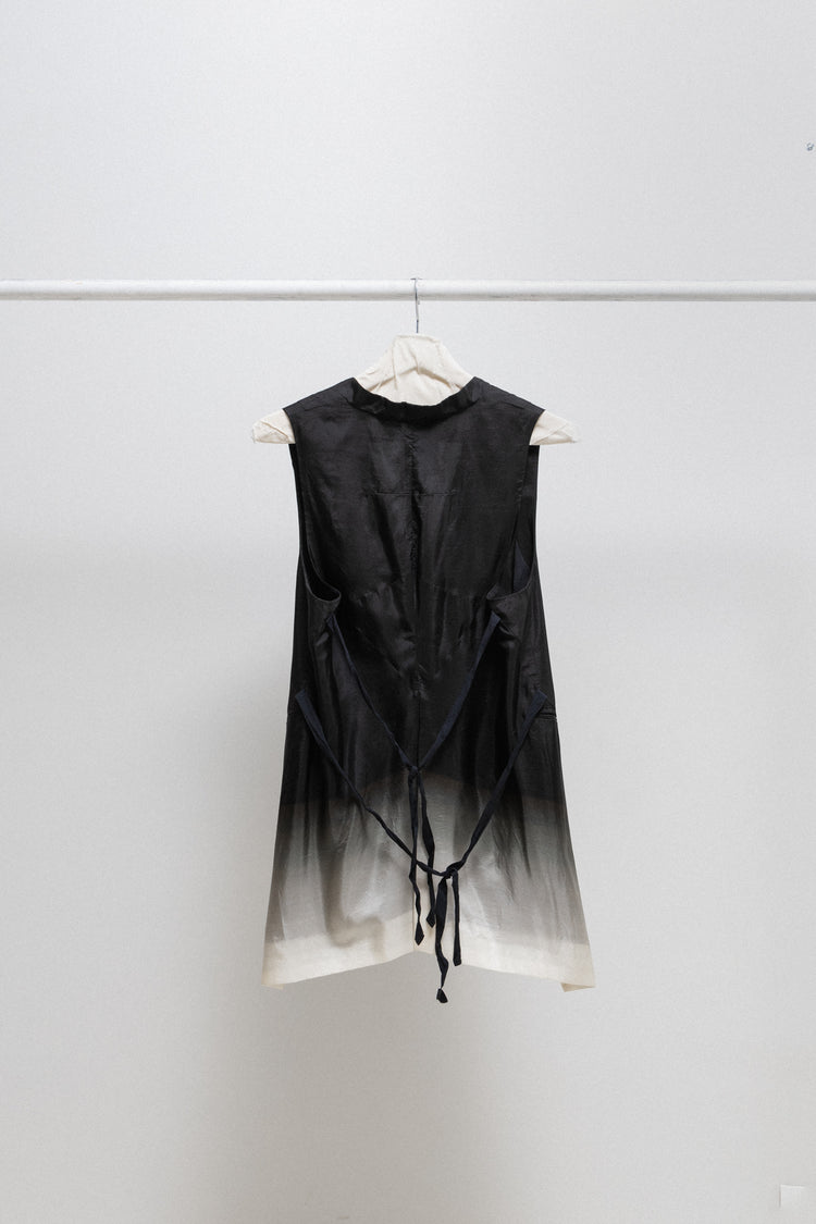ANN DEMEULEMEESTER - SS07 Gradient silk vest with back straps – L