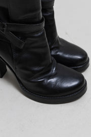 ANN DEMEULEMEESTER - High heel leather ankle boots with buckled straps