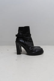 ANN DEMEULEMEESTER - High heel leather ankle boots with buckled straps