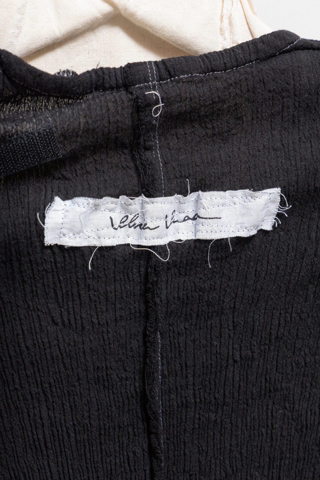 ALICE AUAA - Stretch crumpled top with elbow slits and front