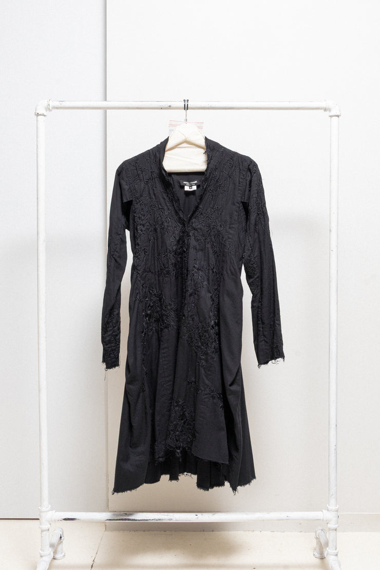 JUNYA WATANABE - SS05 Draped cotton jacket with floral embroideries and raw cut hems (runway)