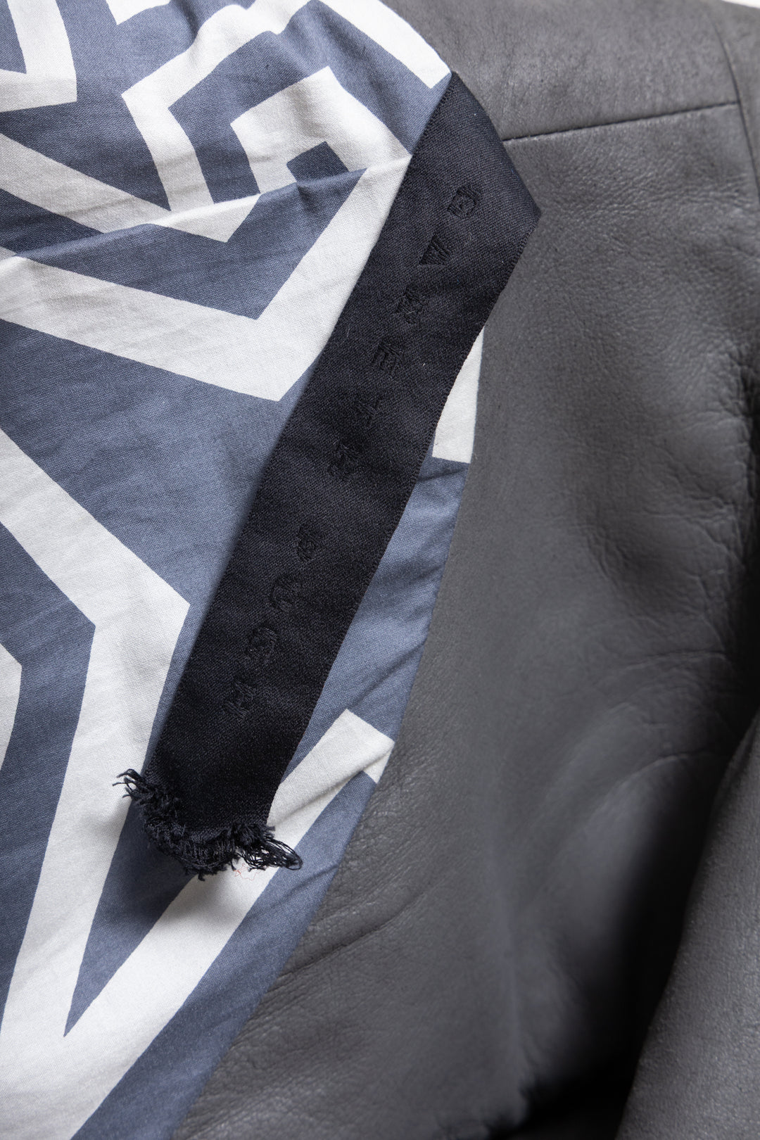 GARETH PUGH - SS10 Lamb leather cross zipper jacket (runway) – L