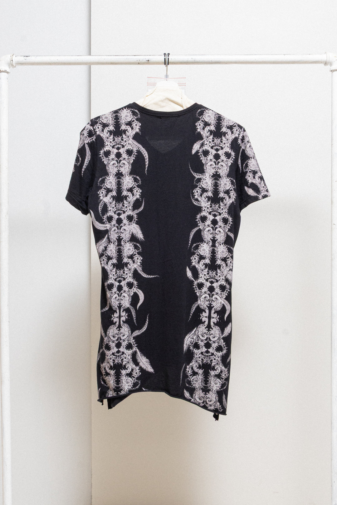 KMRII - Magnolia pattern cotton tee – L'OBSCUR