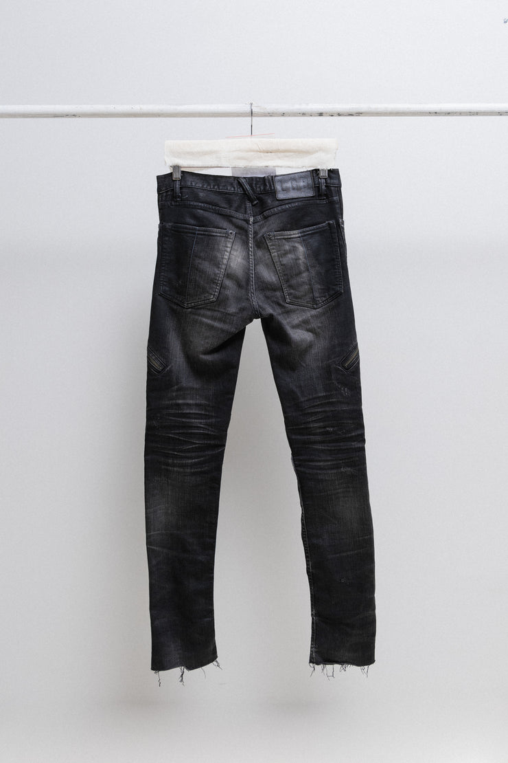 L.G.B - Wolf ripped biker denim with zipper details