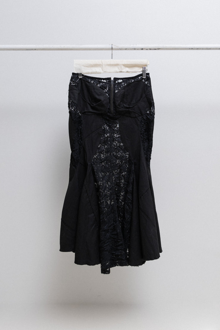 JUNYA WATANABE - FW06 Siren cut cotton skirt with lace panels