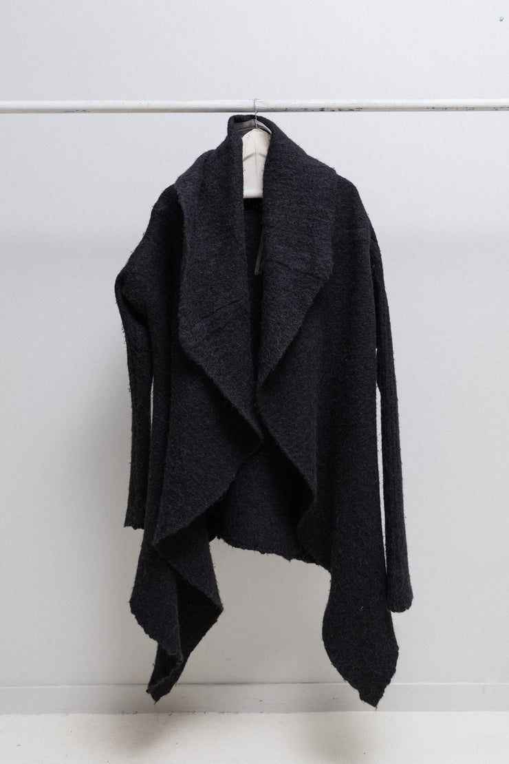 RICK OWENS - FW06 « DUSTULATOR » Thick alpaca wool cardigan with giant lapels