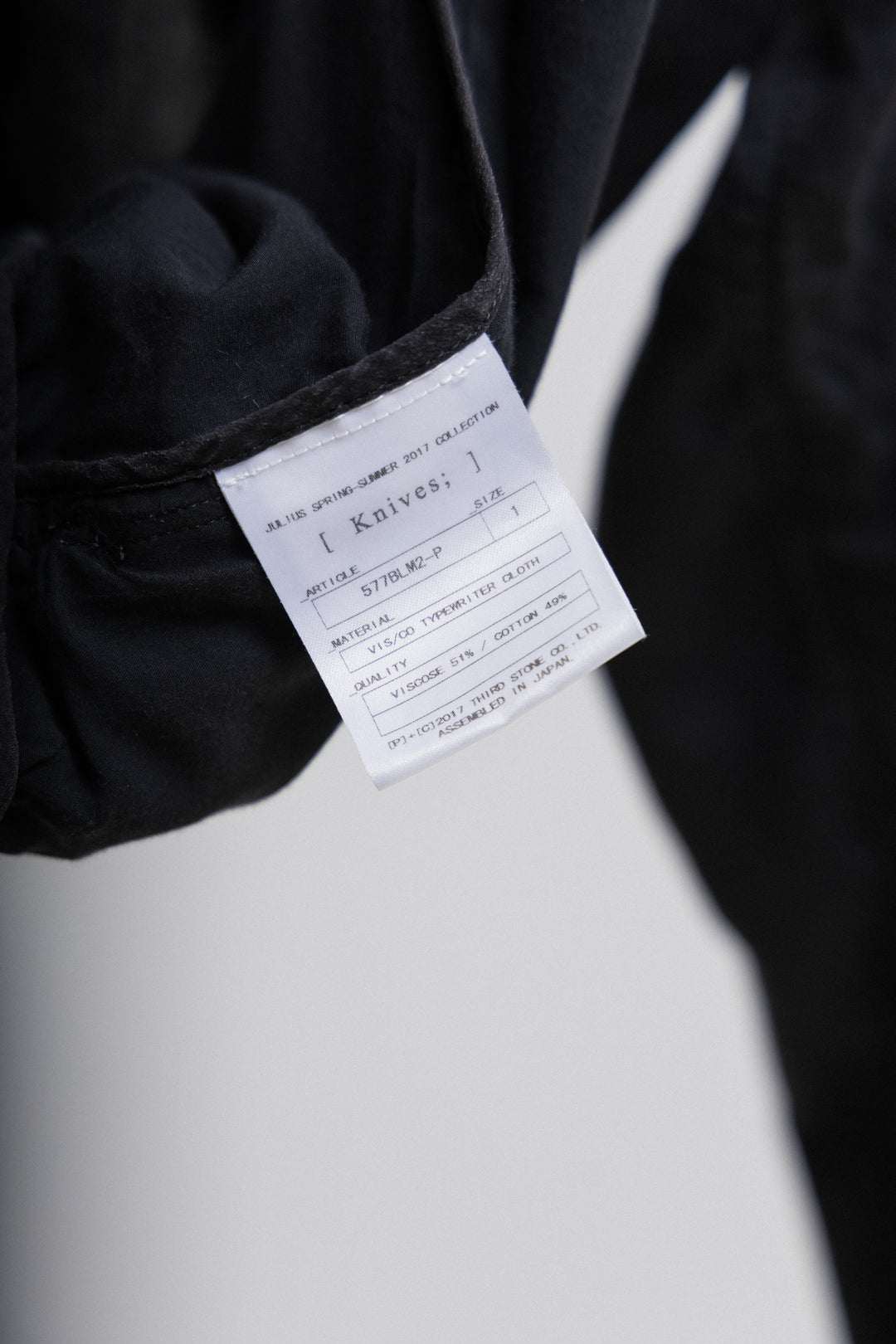 JULIUS 7 - SS17 « Knives » Lightweight printed bomber jacket