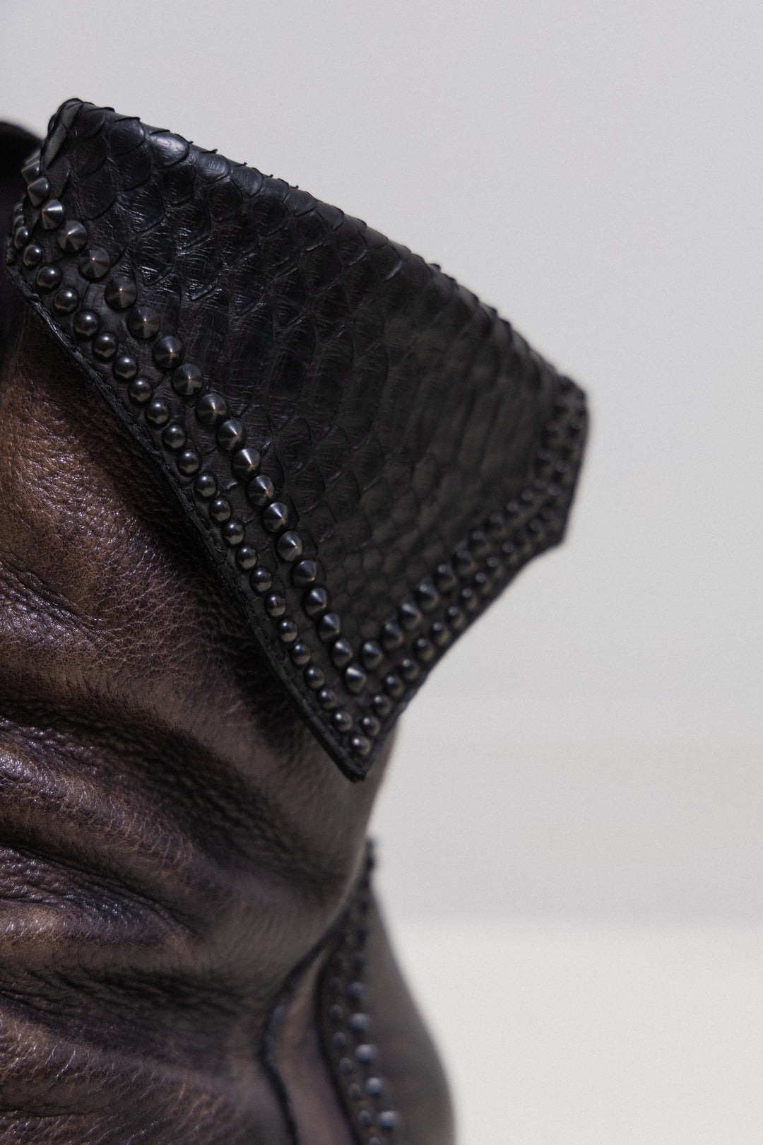 KMRII - Leather boots with studs and python details – L'OBSCUR