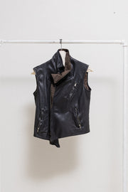 RICK OWENS - FW04 « QUEEN » Lamb leather sleeveless jacket with zipper details