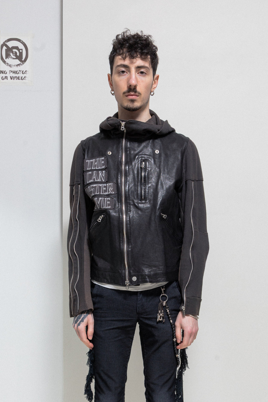 UNDERCOVER - SS12 « Openstrings » CAN's She brings the rain