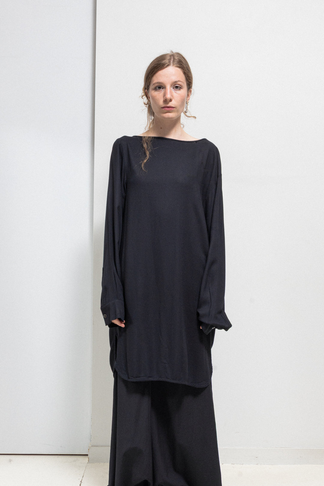 ANN DEMEULEMEESTER – L'OBSCUR