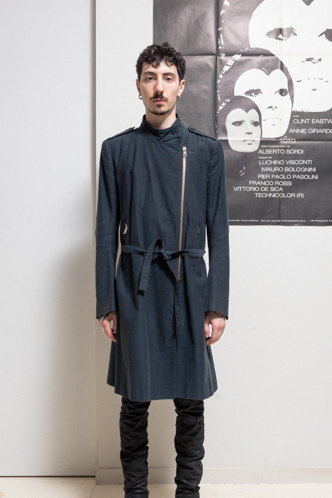 ANN DEMEULEMEESTER – L'OBSCUR
