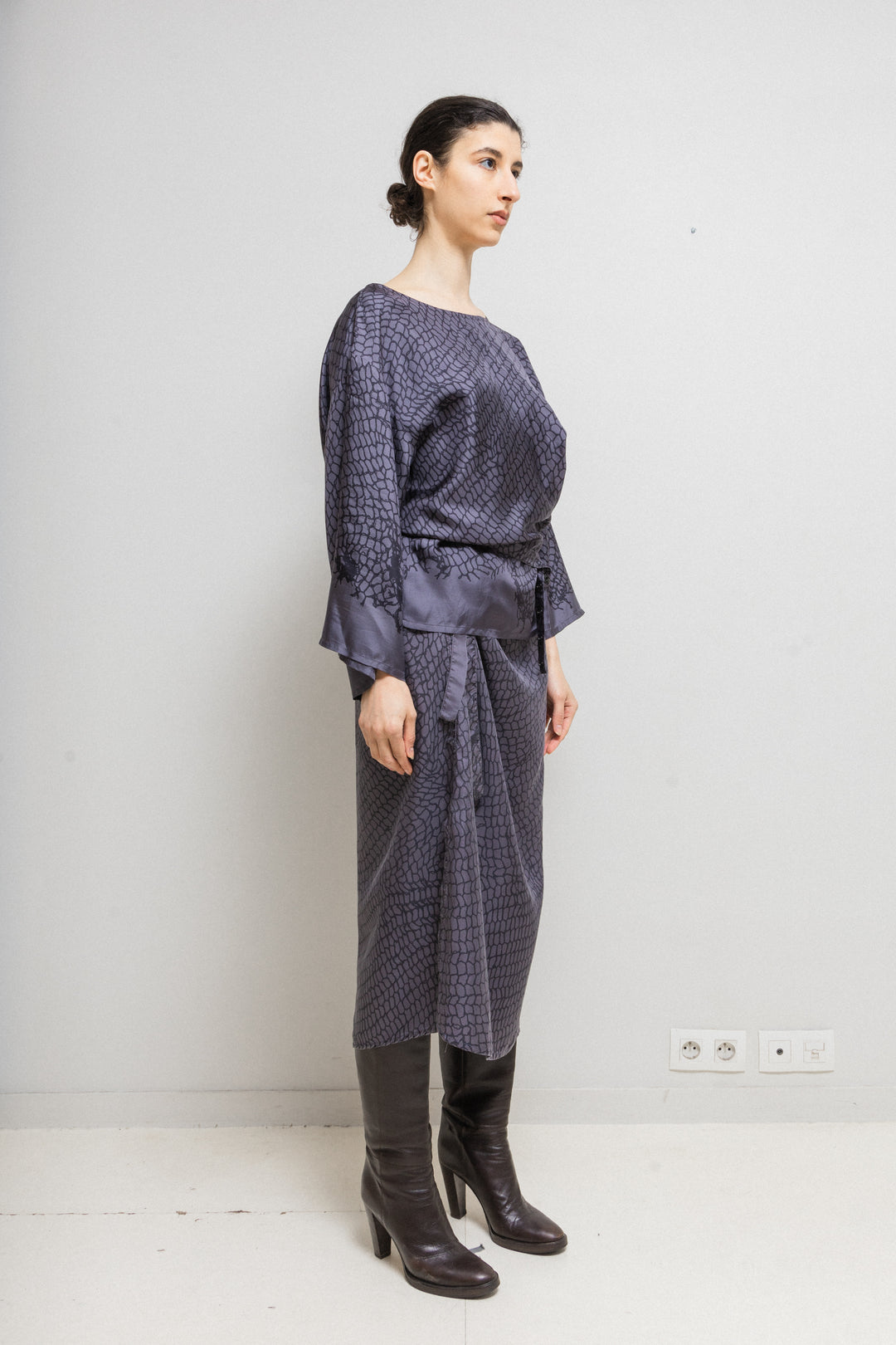 ANN DEMEULEMEESTER - SS01 Silk patterned kimono top and wrap up