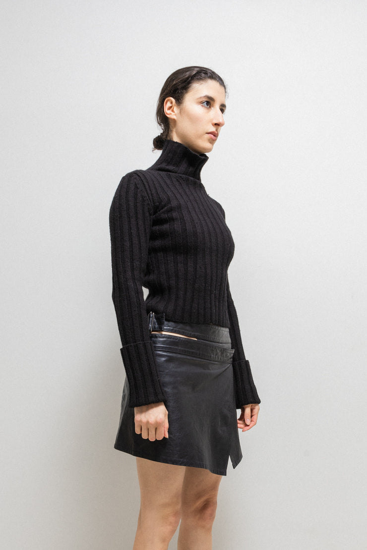 ANN DEMEULEMEESTER - FW00 Wool blend ribbed turtleneck with rolled up cuffs