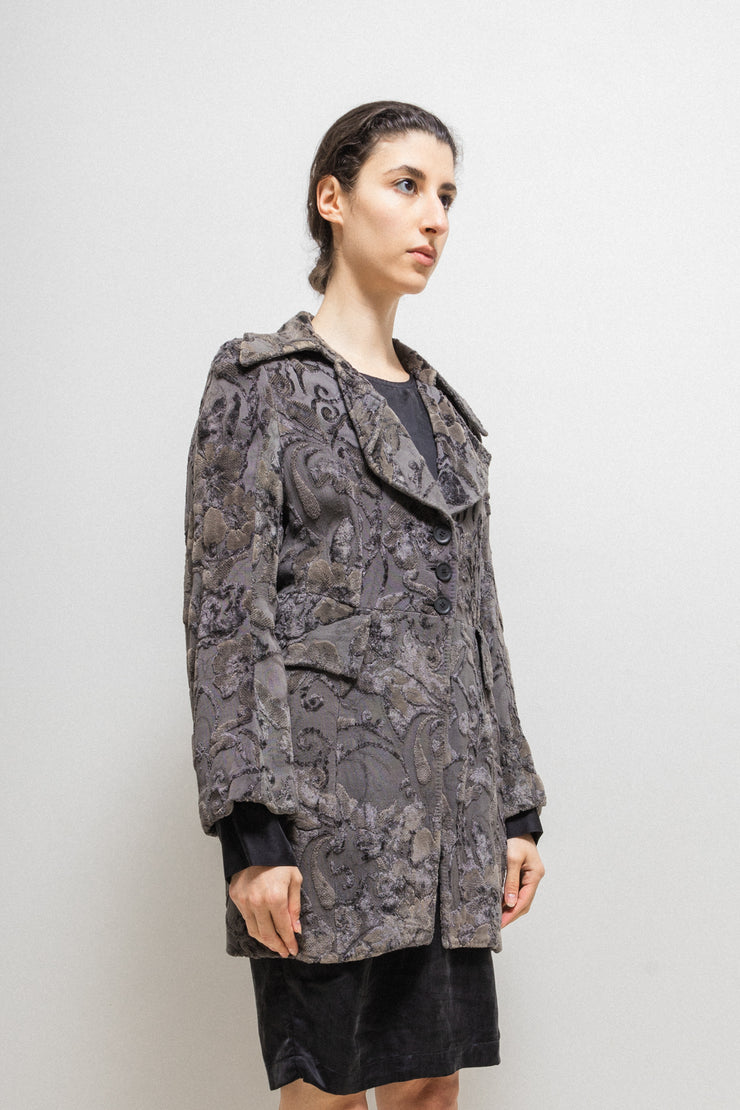 ANN DEMEULEMEESTER - FW94 Grey brown coat with textured velvet floral pattern (runway)