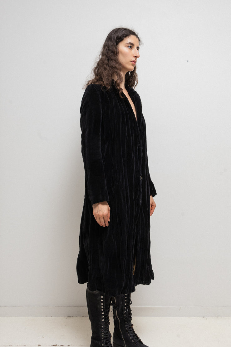 (Kountry Club) UMA WANG - Long pleated cotton velvet coat with spotted lining