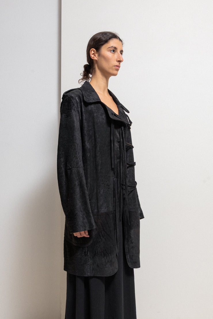 ANN DEMEULEMEESTER - FW02 Long textured leather coat with leather straps