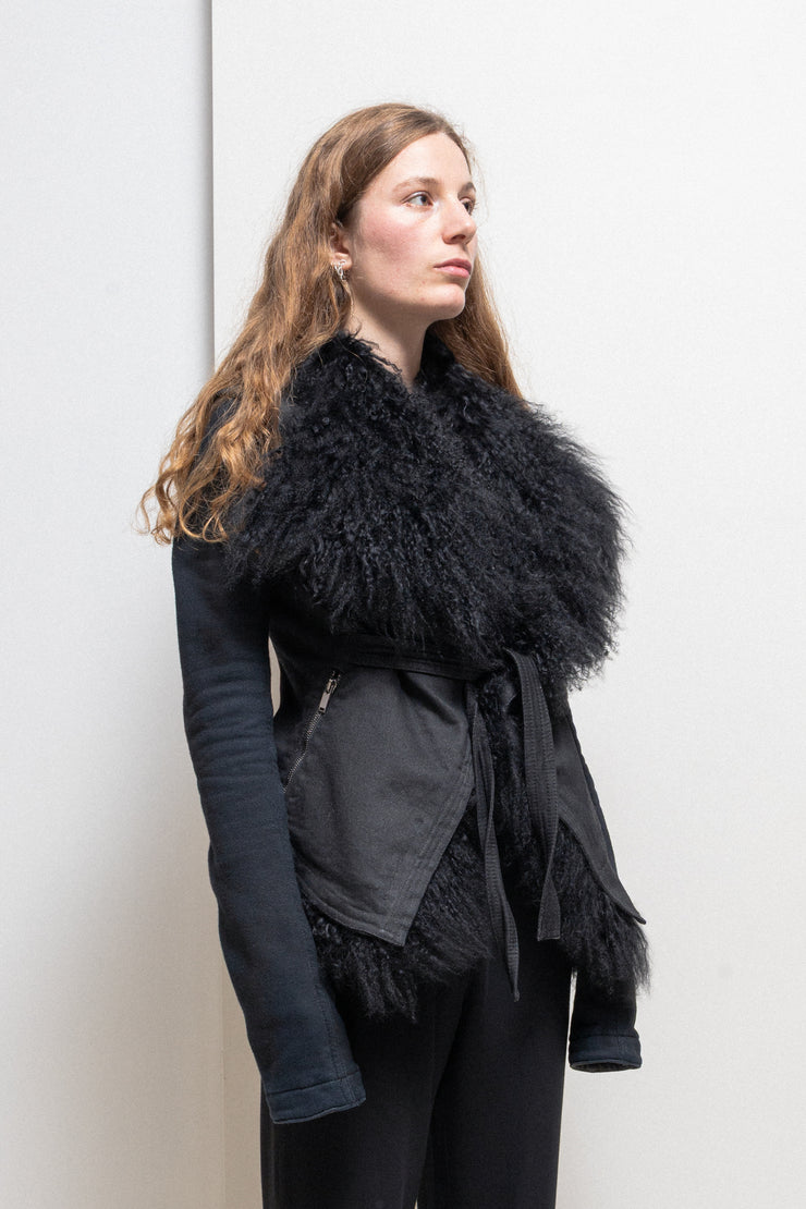 GARETH PUGH - Waxed cotton jacket with mongolian fur collar and front straps