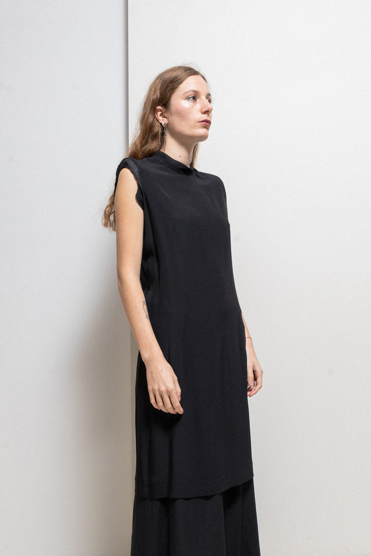 ANN DEMEULEMEESTER - 90’s Wool dress with padded shoulders