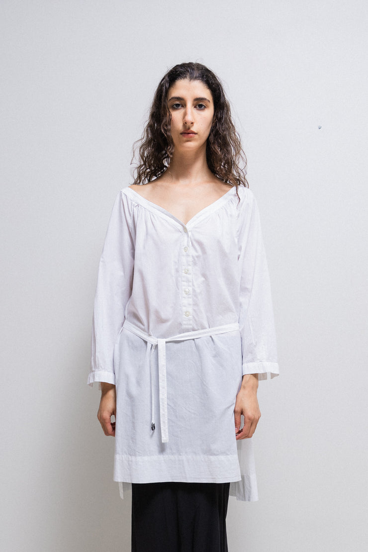 ANN DEMEULEMEESTER - Cotton dress with a wide button up collar and belt