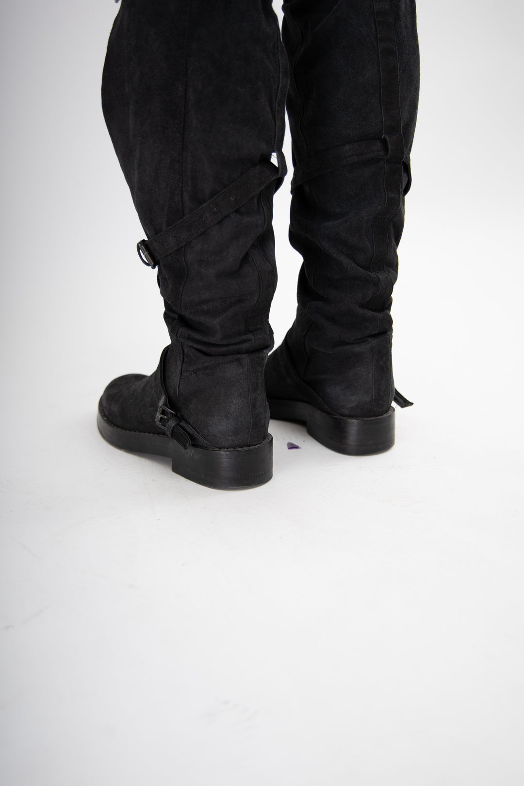 ANN DEMEULEMEESTER - SS05 Suede high open boots (runway) – L'OBSCUR