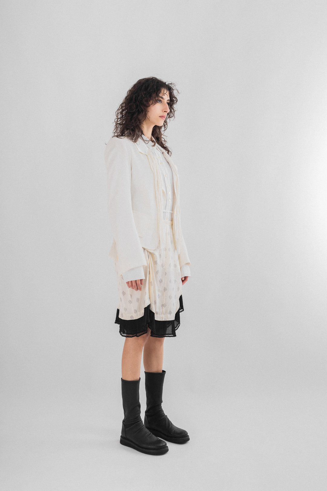ANN DEMEULEMEESTER - SS05 White fringed jacket (runway) – L'OBSCUR