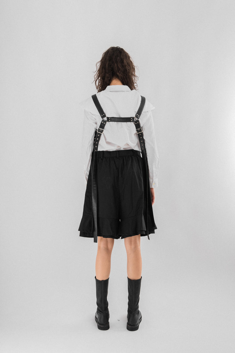 NOIR KEI NINOMIYA 
Faux Leather X Pin Harness Noir Kei Ninomiya Black Organdy Logo Harness Noir Kei Ninomiya main image 4
