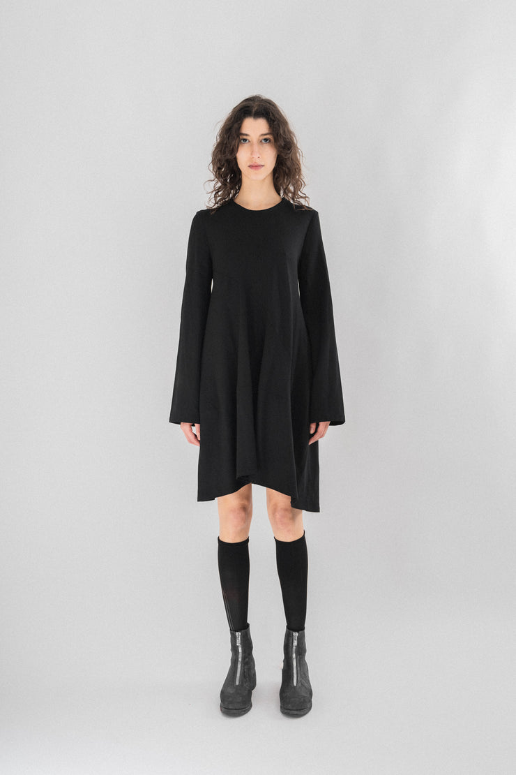 ann demeulemeester off the shoulder dresses Ann Demeulemeester fall 1997 half open shirt dress now online. Does not fall off the shoulder thanls to the construction and the adjustable side belt at the waist. With thanks to @ann.archive