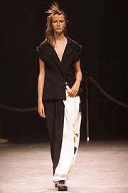 YOHJI YAMAMOTO - SS02 Silk vest with padded shoulders (runway)